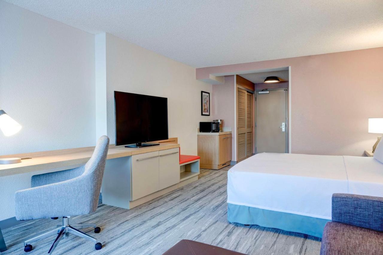 Hilton Garden Inn Anaheim/Garden Grove Εξωτερικό φωτογραφία