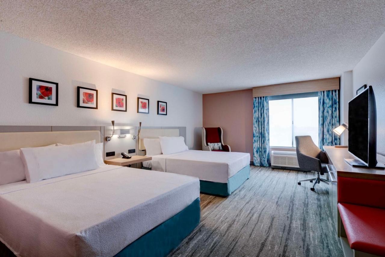 Hilton Garden Inn Anaheim/Garden Grove Εξωτερικό φωτογραφία