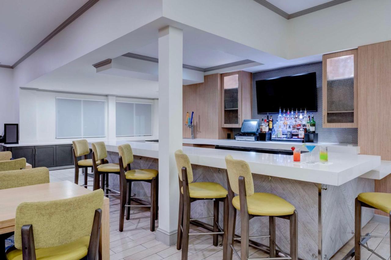 Hilton Garden Inn Anaheim/Garden Grove Εξωτερικό φωτογραφία