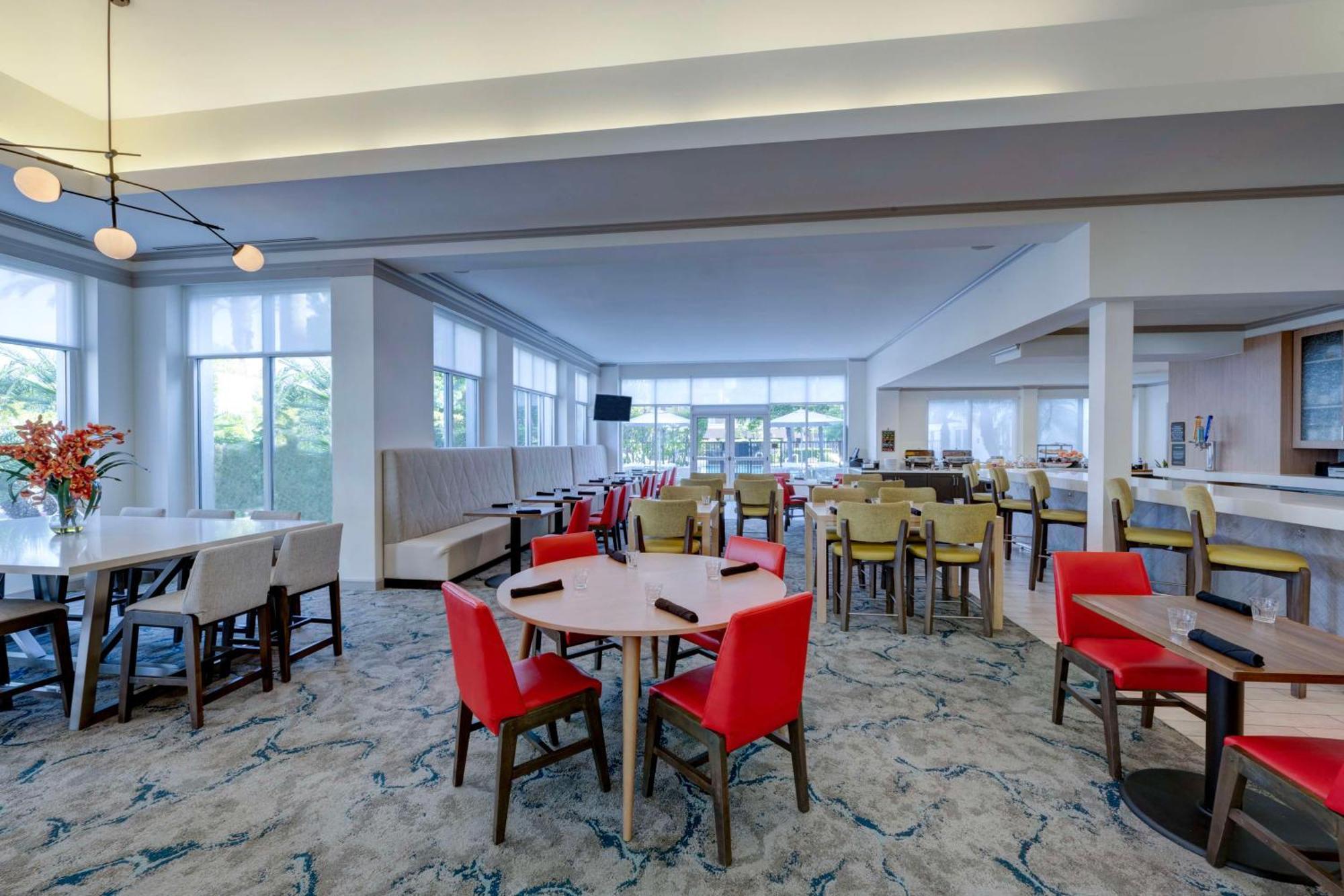 Hilton Garden Inn Anaheim/Garden Grove Εξωτερικό φωτογραφία